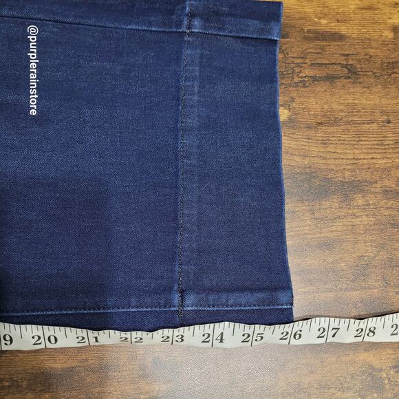 Chico's Jeans Size 6 Pull On Wide Leg Crop High Rise Dark Wash Stretch Denim - Picture 8 of 11